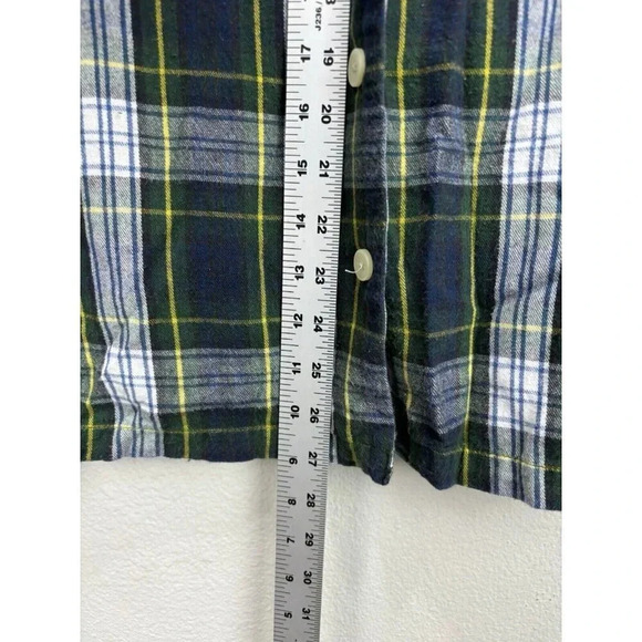 LL Bean Button Front Flannel Shirt Size Medium Relaxed Fit Plaid 100% Cotton - Picture 7 of 10